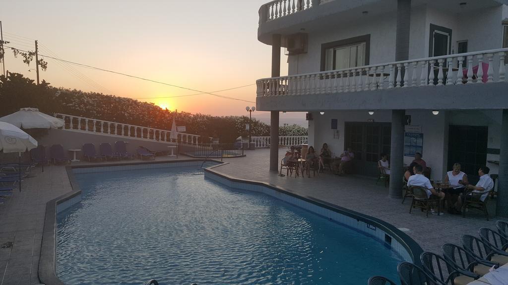 Villa Marina Hersonissos  Exterior foto